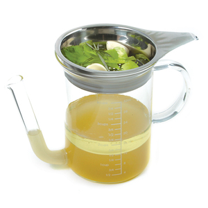 Norpro 3022 Gravy Separater, Glass, 4-cup With Strainer