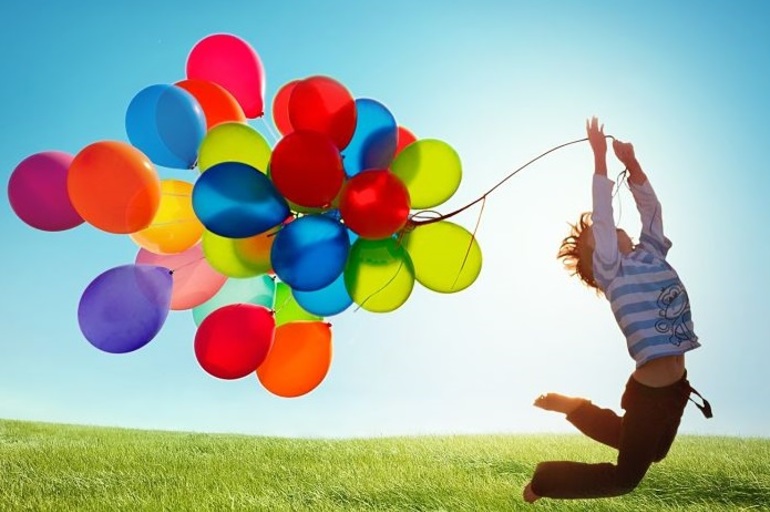 sabias que pasa con todos los globos que se tiran al aire?