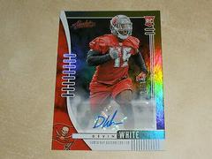 Devin White [Spectrum Gold Autograph] #190 Football Cards 2019 Panini Absolute Prices