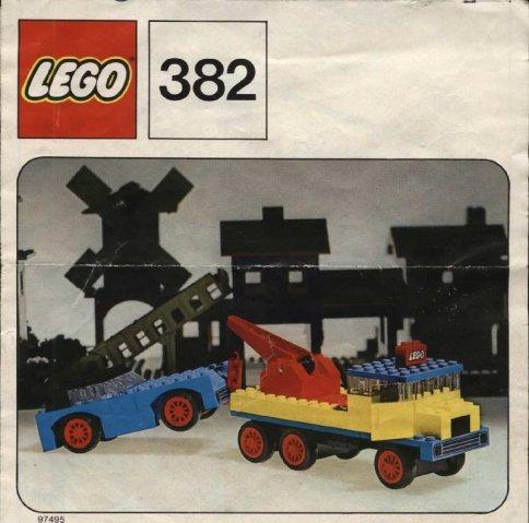 Breakdown Truck and Car #382 LEGO LEGOLAND