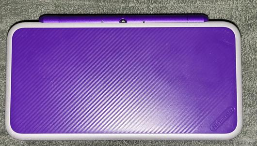 New Nintendo 2DS XL Purple & Silver photo