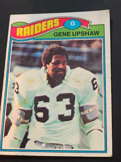 Gene Upshaw | Graded 9.5 | 1977 Topps