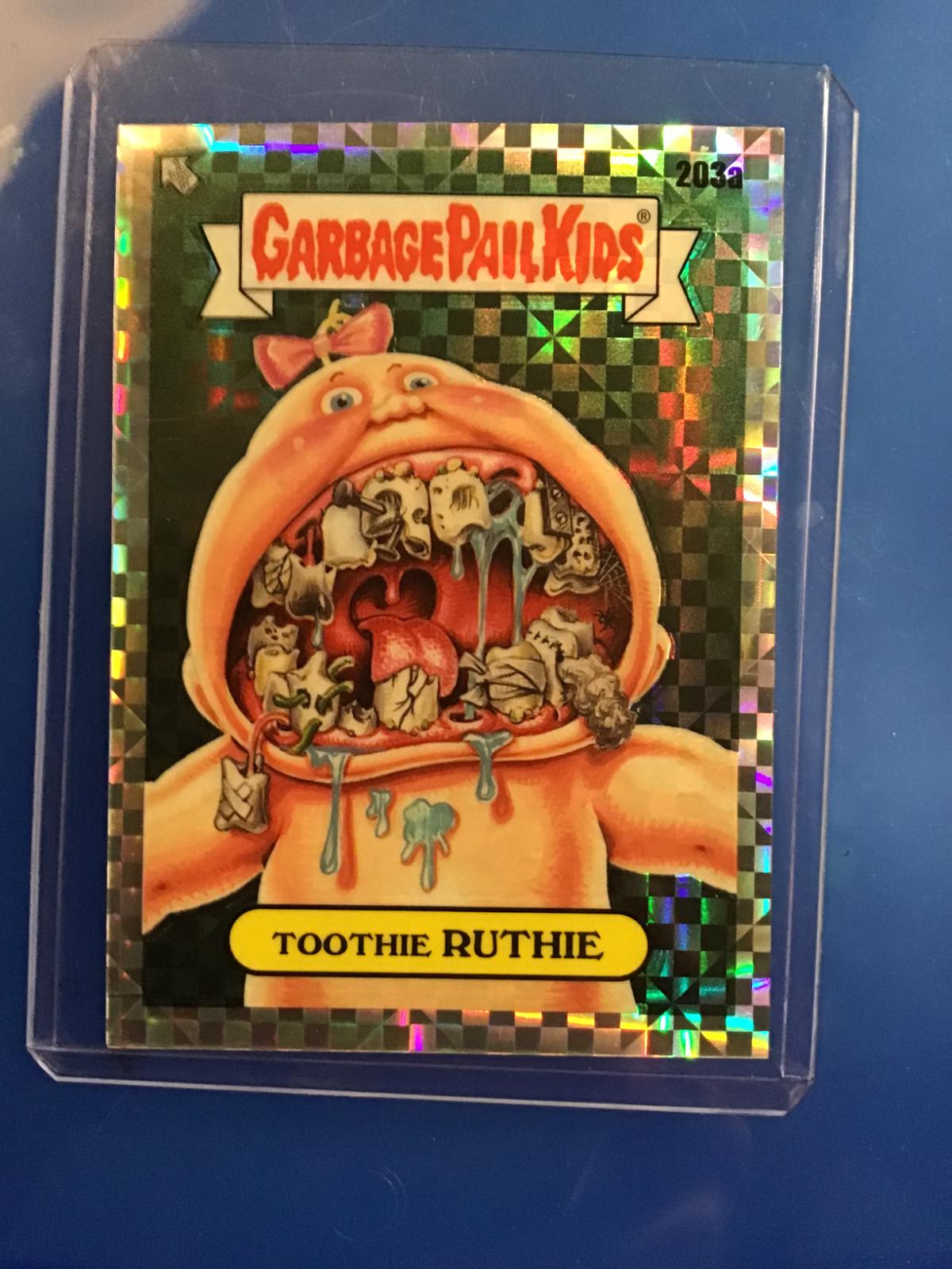 Toothie RUTHIE [Xfractor] | Ungraded | 2022 Garbage Pail Kids Chrome