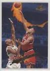 Juwan Howard #121 Basketball Cards 1994 SkyBox Prices