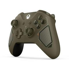 Front Right | Xbox One Combat Tech Wireless Controller Xbox One