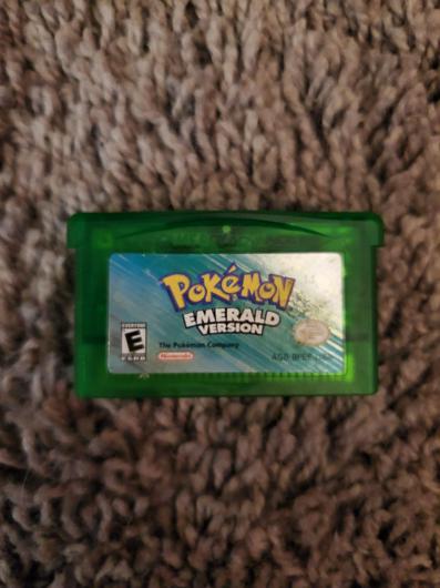 Pokemon Emerald photo