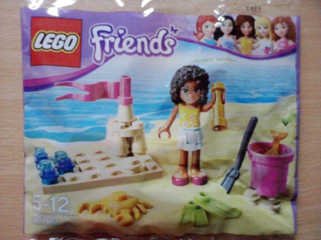 Andrea on the Beach #30100 LEGO Friends