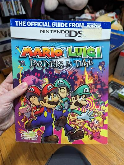 Mario & Luigi Partners in Time Official Guide photo