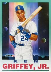 Ken Griffey Jr. #709 Baseball Cards 1992 Fleer Prices
