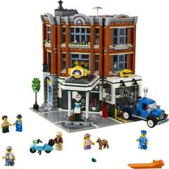 LEGO Set | Corner Garage LEGO Creator