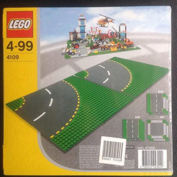 Curved Road Plates #4109 LEGO 4 Juniors