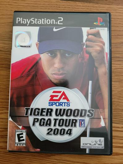 Tiger Woods 2004 photo