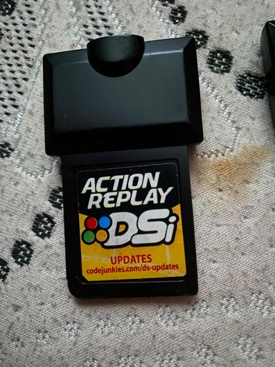 Action Replay DSi photo