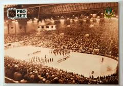 Opening Night Maple Leaf Gardens [French] #592 Hockey Cards 1992 Pro Set Prices