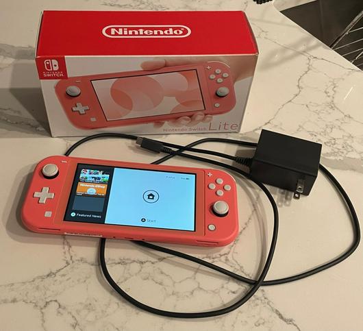 Nintendo Switch Lite [Coral] photo