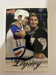 Wayne Gretzky #415 Hockey Cards 1999 Upper Deck Victory Prices