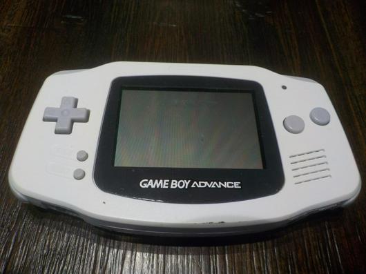 White Gameboy Advance System photo