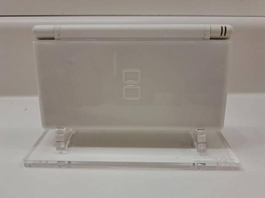 Crystal White Nintendo DS Lite photo