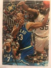Terry Davis #29 Basketball Cards 1995 Stadium Club Prices