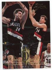 Chris Dudley #293 Basketball Cards 1994 Flair Prices