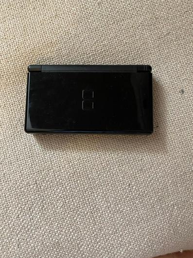 Black Nintendo DS Lite photo