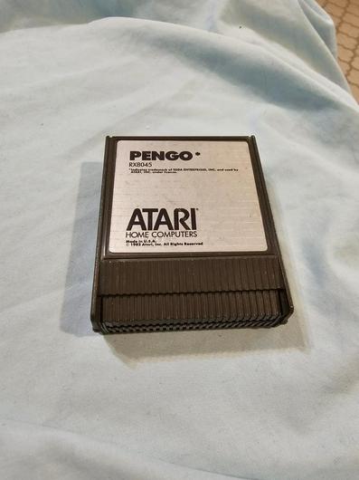 Pengo photo