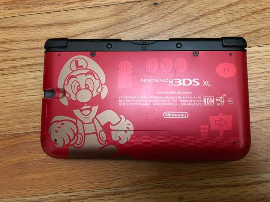 Nintendo 3DS XL Super Mario Bros 2 Limited Edition photo