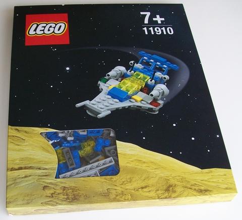 Micro-Scale Space Cruiser #11910 LEGO Space