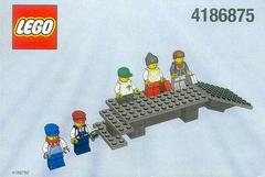LEGO Set | 9V Platform and Mini-figures LEGO Train