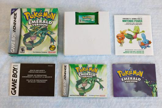 Pokemon Emerald photo