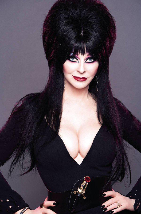 Elvira in Monsterland [Photo Virgin] #3 (2023) Comic Books Elvira in Monsterland