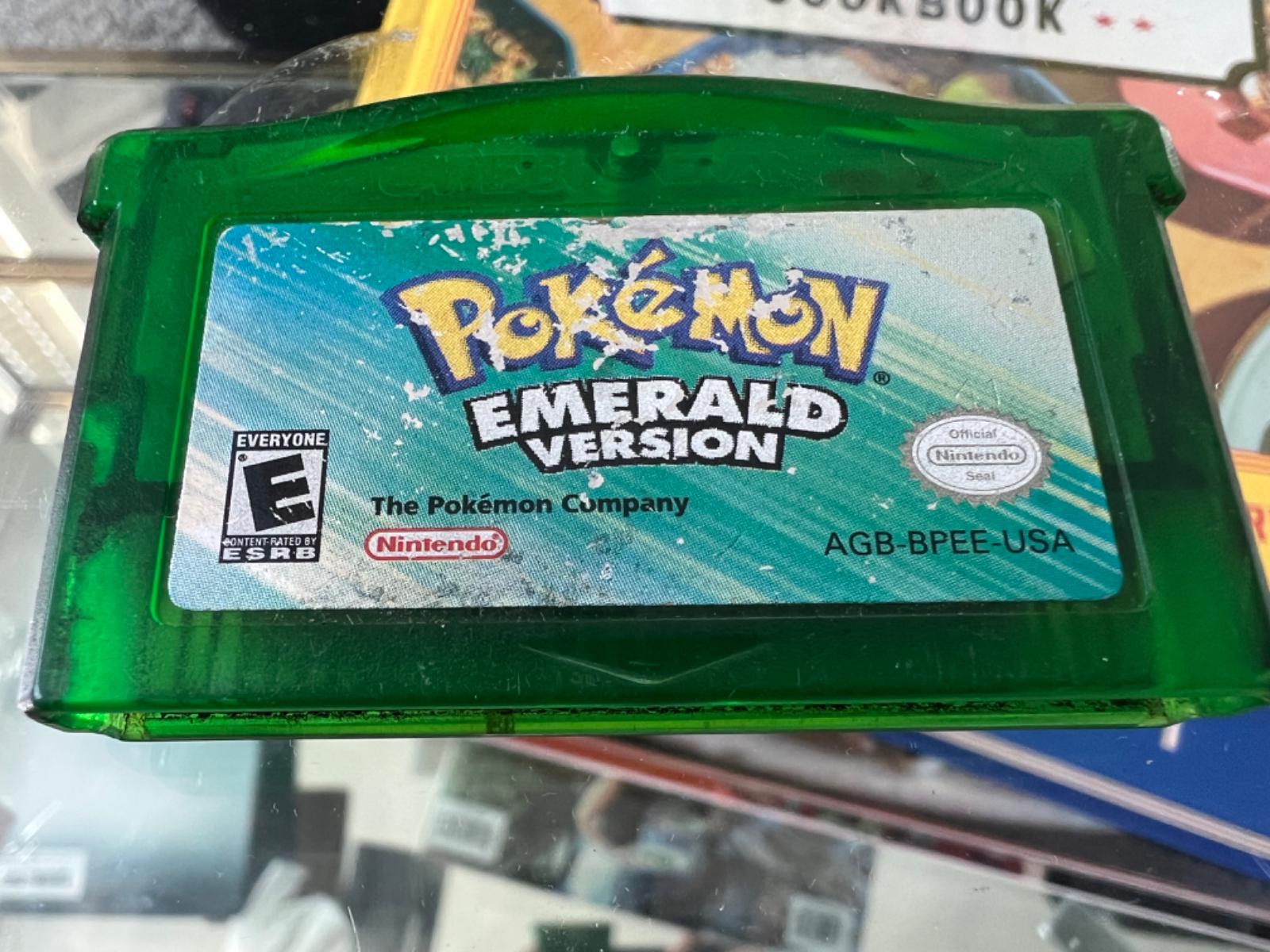 Pokemon Emerald Item only GameBoy Advance