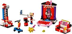 LEGO Set | Harley Quinn Dorm LEGO Super Hero Girls