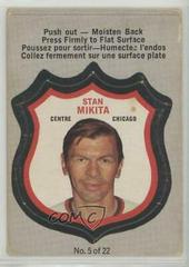 Stan Mikita Hockey Cards 1972 O-Pee-Chee Players Crests Prices