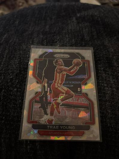 Trae Young [Ice Prizm] #26 photo