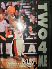 Damon Stoudamire #9 of 15TZ Basketball Cards 1998 Skybox Premium Prices