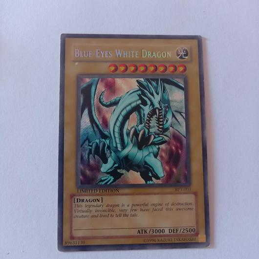 BlueEyes White Dragon Ungraded YuGiOh 2002 Collector's Tin
