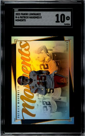 Patrick Mahomes II Graded 10 2023 Panini Luminance Moments