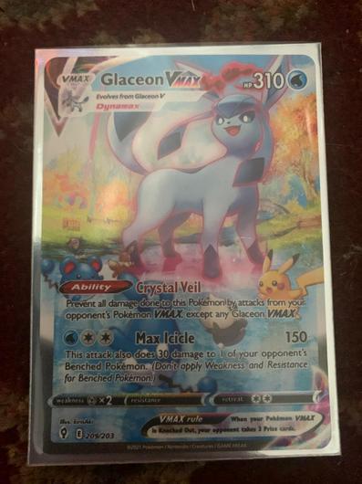 Glaceon VMAX #209 photo