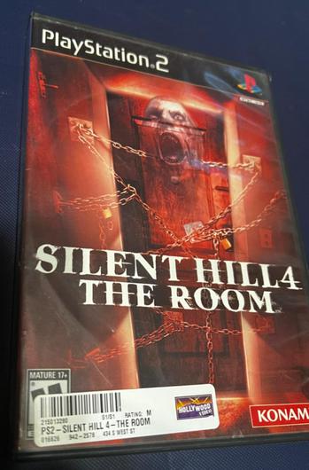 Silent Hill 4: The Room photo