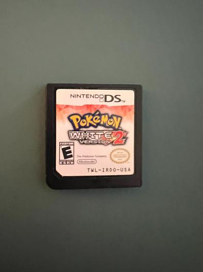 Pokemon White Version 2 photo