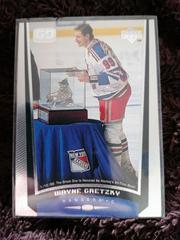Wayne Gretzky #135 Hockey Cards 1998 Upper Deck Prices