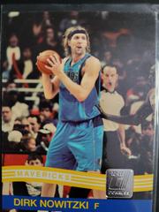 Dirk Nowitzki #75 Basketball Cards 2010 Donruss Prices
