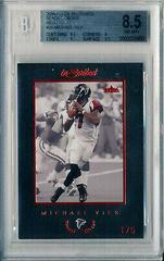 Michael Vick [Black Border Red] #25 Football Cards 2004 Fleer Inscribed Prices