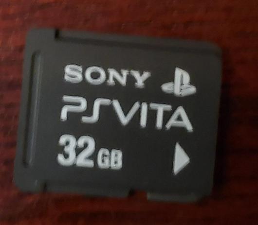 Vita Memory Card 32GB photo