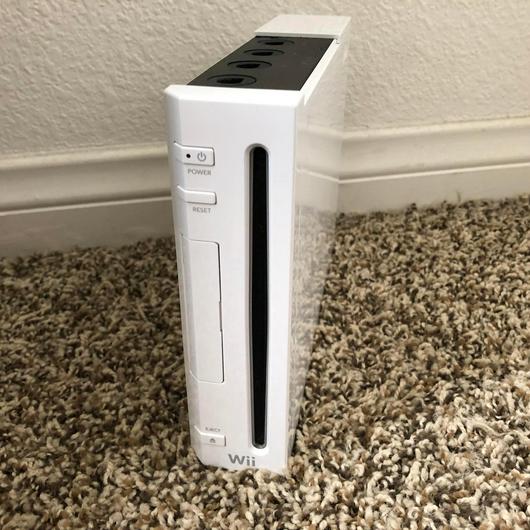 White Nintendo Wii System photo