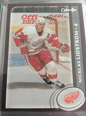 Nicklaus Lidstrom Hockey Cards 2002 Topps Prices