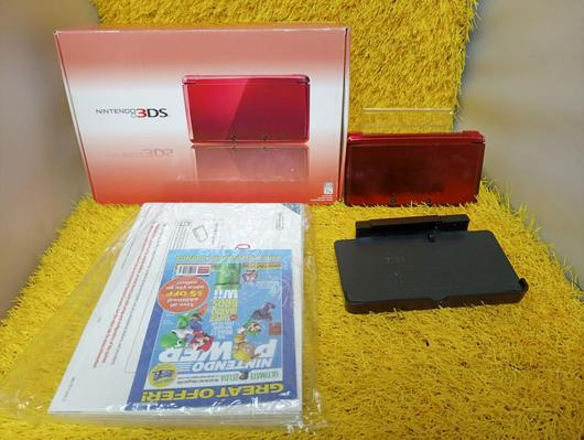 Nintendo 3DS Flame Red photo