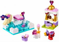 LEGO Set | Treasure's Day at the Pool LEGO Disney Princess