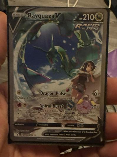 Rayquaza V #194 photo